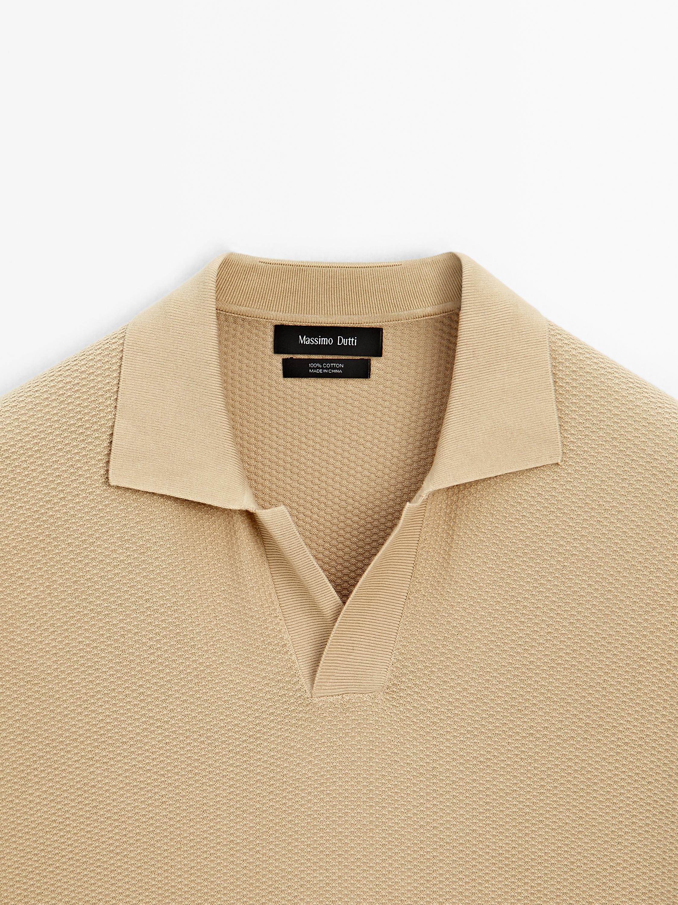 Textured knit short sleeve polo shirt